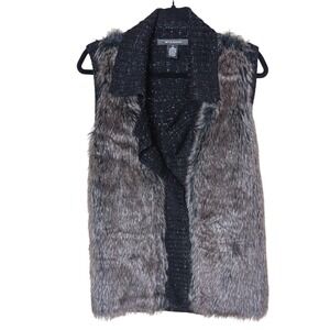 89th & Madison Faux Fur Vest Sz Small Black Knit Open Front Gray Fur‎ Trim Boho